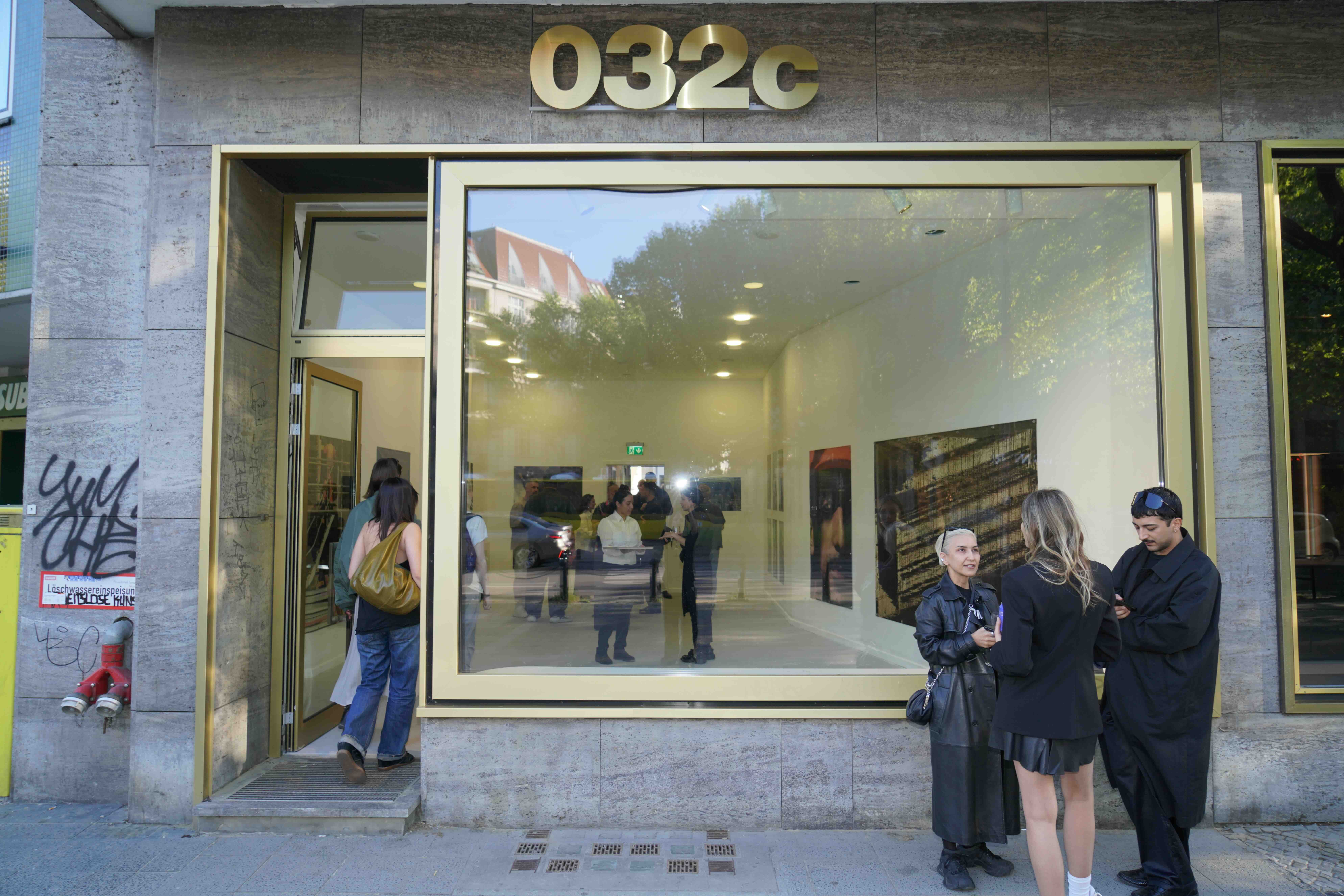 032c 032c