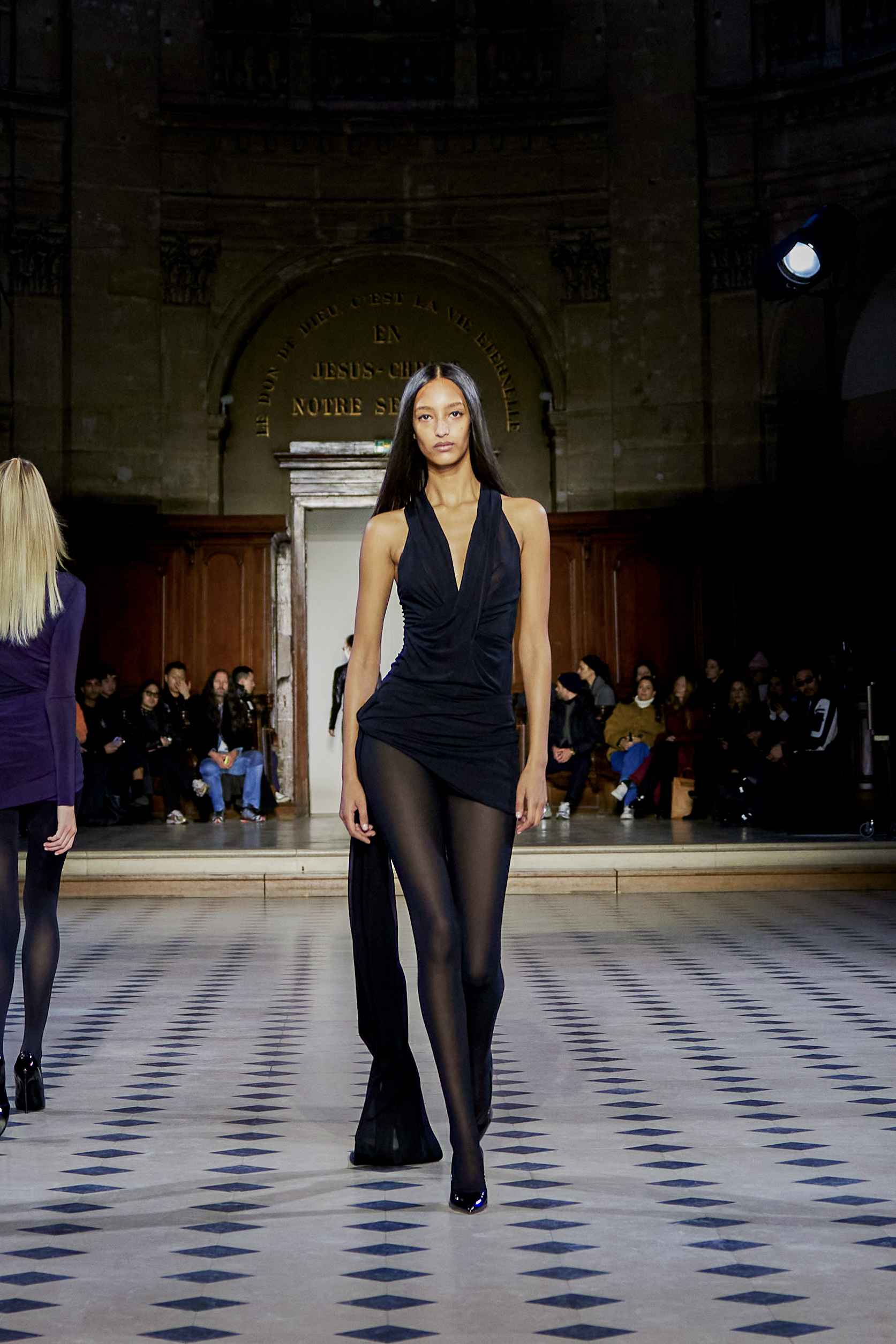 NIGHTHAWKS: 032c Readytowear Autumn/Winter 2024 NIGHTHAWKS: 032c Readytowear Autumn/Winter 2024