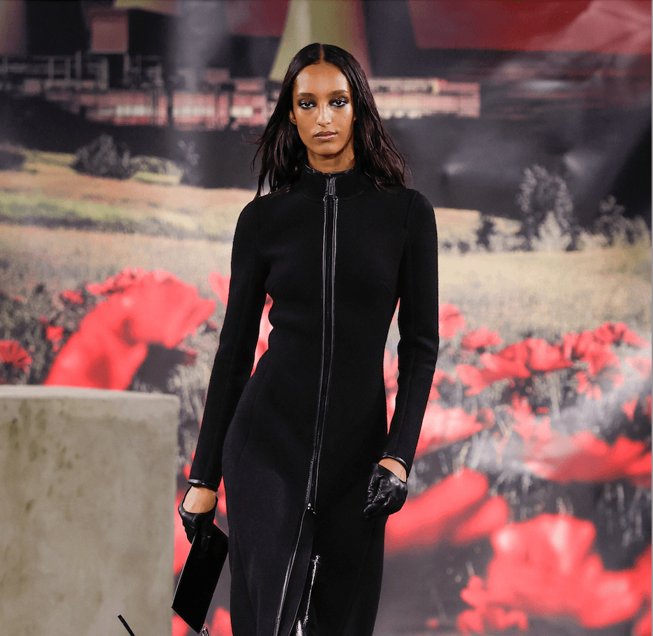 SUSPICIOUS MINDS: 032c Readytowear Fall/Winter 2025 SUSPICIOUS MINDS: 032c Readytowear Fall/Winter 2025